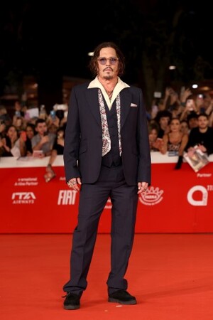 【DIOR】ディオールを纏うセレブリティ：ジョニー・デップ@第19回ローマ映画祭