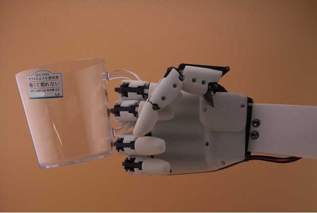 「まるで人間の手」へ徹底的にこだわり続けたロボットハンドが発売!
