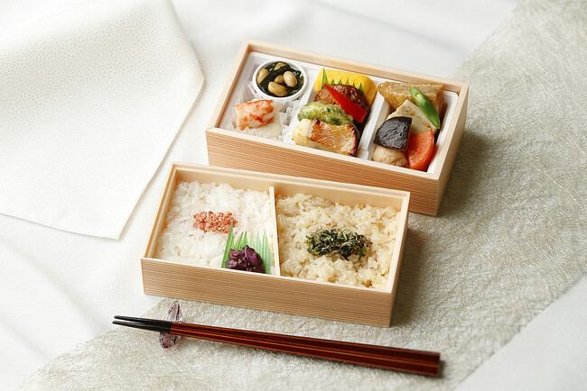 なだ万新弁当「二段重 葵」11/1より首都圏地区で販売開始