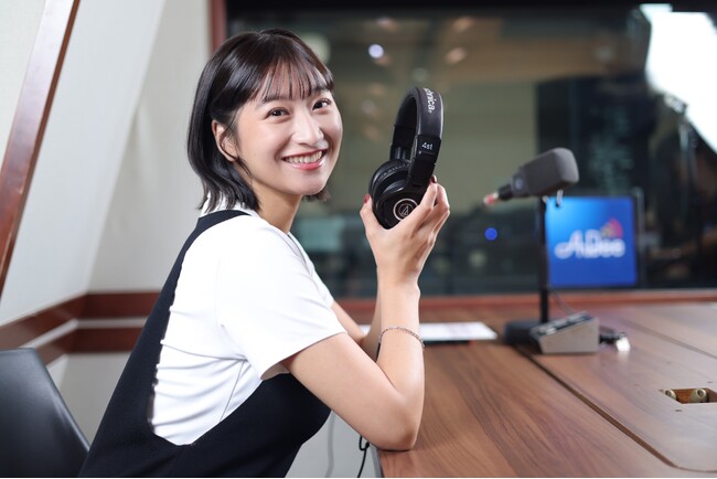今最も注目を集めるグラビアアイドル初冠音声番組がAuDeeでスタート！『榎原依那の好きにしちゃイナ！』