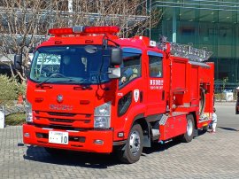 水槽付ポンプ車（東京消防庁）