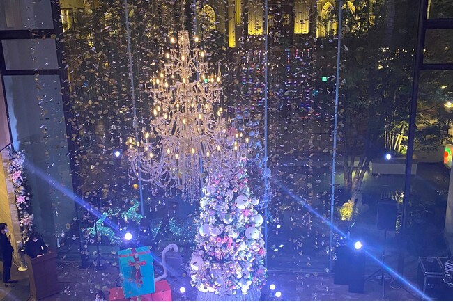 プリンセスドレス体験やキッズパティシエ体験、クリスマスワークショップなどが楽しめるクリスマスツリー点灯イベント STRINGS CHRISTMAS GIFTS 2024 ～感謝を込めた贈り物～ 開催