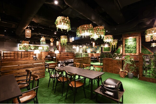 【年間5万人以上が来店】ウッドデザインパーク株式会社が運営する室内BBQレストランと食べ放題の鉄板焼きとの合同冬季限定メニュー/クリスマスコースが12月登場予定！【栄/名古屋市緑区/岡崎】