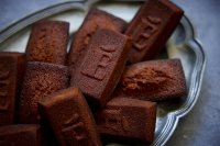 フランス産A.O.P.認定発酵バター「エシレ」世界初の専門店 ÉCHIRÉ MAISON DU BEURRE 開業15周年記念 人気のフィナンシェが味わいもサイズもグレードアップして登場 記念のオリジナル グッズも発売! 2024年11月14日(木)から