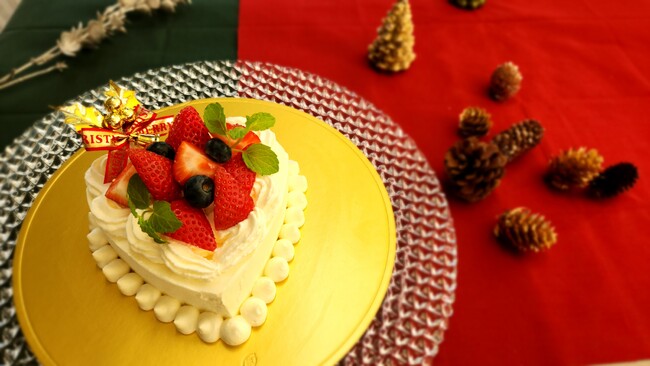 ケーキ付きの限定宿泊プランで、思い出に残る聖なる一夜を「クリスマスケーキ付きプラン」を数量限定で販売