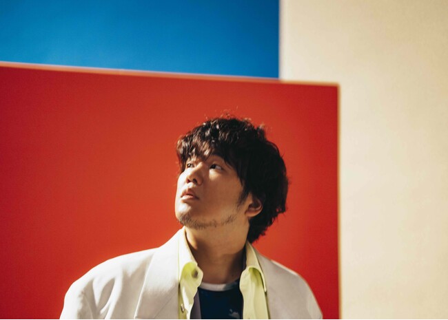 【高島屋】2024クリスマスキャンペーンソング　秦 基博×リサ・ローブ　コラボレーション新曲「Into the Blue」に決定！