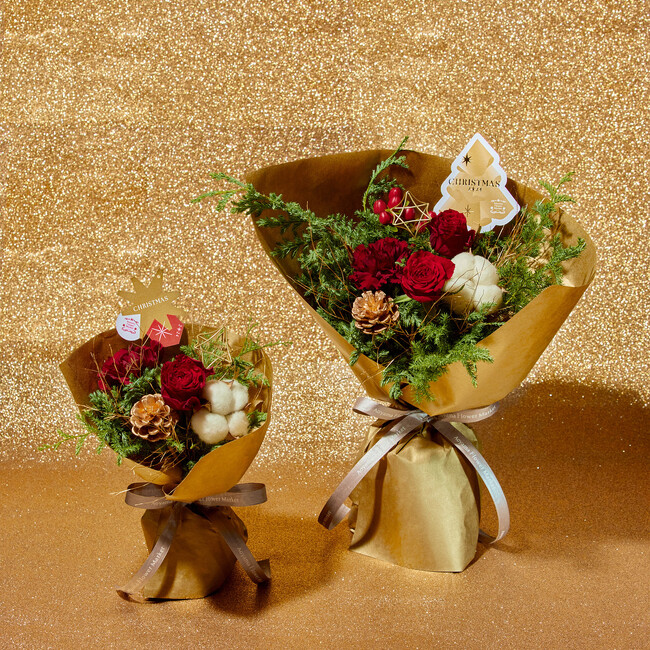 【青山フラワーマーケット】ゴールドやパールのきらめきをまとった花と緑で、光に染まるクリスマス。
