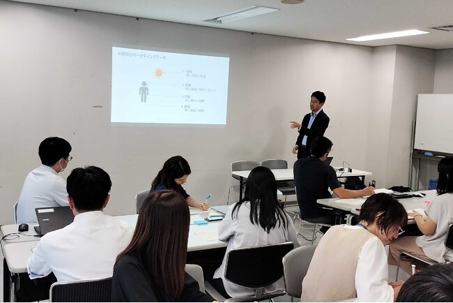 京都府亀岡市役所にて、マーケティング研修を実施