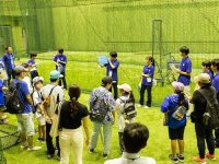 帝京平成大学が横浜DeNAベイスターズ公式戦で「帝京平成大学デー」を開催 ― 体験型授業の一環、学生が観客サービスやグッズの制作・販売などで試合を盛り上げる