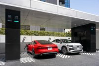 アウディ、Winter Holiday Campaignを開催
Audi charging hub 紀尾井町での30分無料急速充電体験を提供