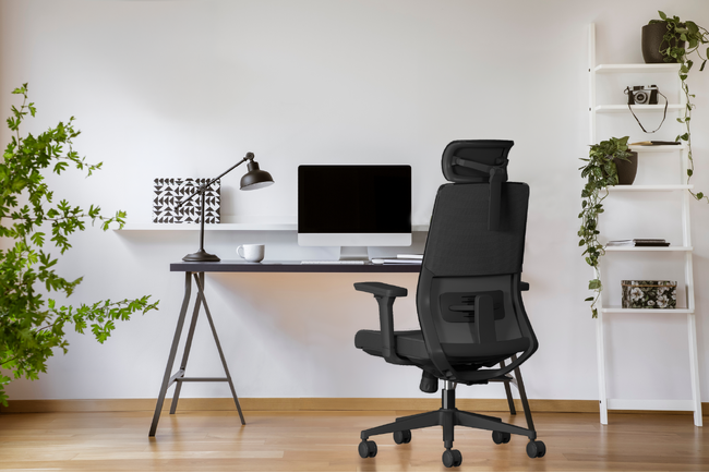 イトーキ、在宅ワーク向けチェアの新製品「サリダYL7R」を11月26日(火)に発売