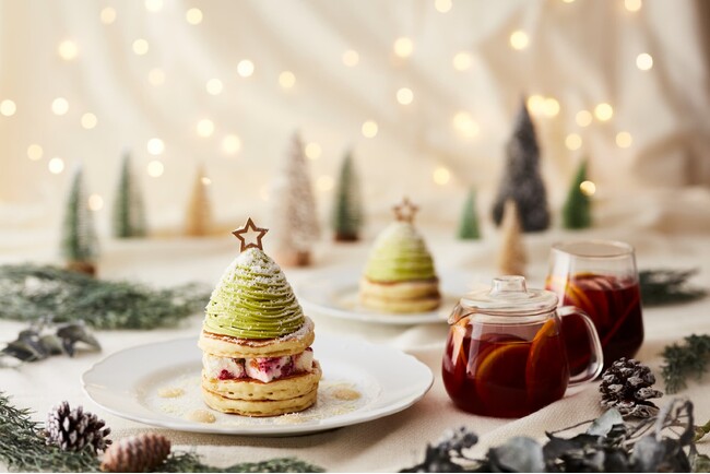 クリスマスシーズン限定！心が弾む雪降るツリーパンケーキ「SNOWY TREE PANCAKE（スノーウィーツリーパンケーキ）」発売開始！