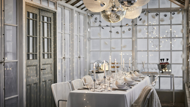 イケア、スウェーデンの冬にインスパイアされたきらめきを楽しむ「FRÖJDA/フロイダ コレクション」を2024年12月3日（火）より順次販売開始