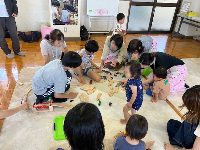 【奈良市】公設フリースクール内で奈良市子育てスポットを定期開催～不登校児童生徒×子育て親子の交流でみんな笑顔に～