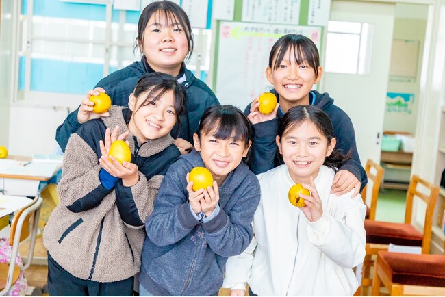 セントマティック「香りの授業」、壱岐市立筒城小学校で初開催