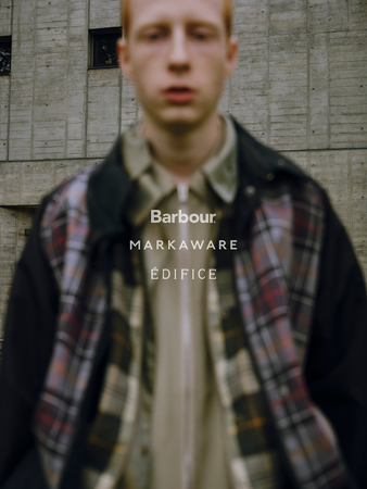 〈Barbour × MARKAWARE for EDIFICE〉のコラボレーション最新作は、バブアーを代表する’’BEDALE’’タイプ。こだわりの生地を使った贅沢な一着に仕上がりました。