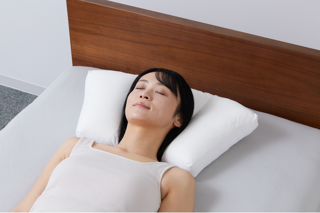 ロフテー 肩こり対策に 新「肩ストレッチ枕」発売