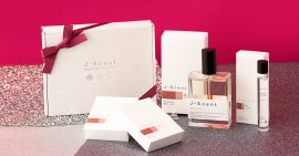 左がJ-Scent オリジナルギフトラッピングBOX（オンラインストアLUZ-Store限定品）