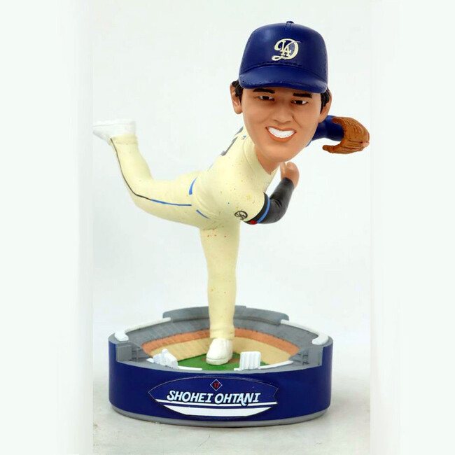ドジャース・ピッチャー再始動! 世界初登場! MLB公式 ドジャース・ピッチャー版ボブルヘッド/球場台座付発売!!