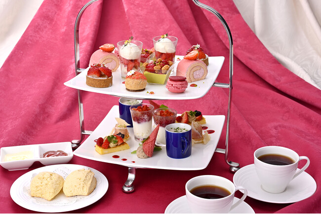 【丸ノ内ホテル】苺を贅沢に用いたアフタヌーンティーやデザートが登場