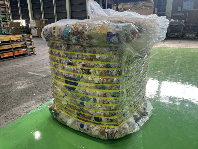 廃プラスチックと廃木材を融合した循環型素材「レビア」量産化をスタート