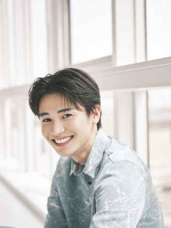 東宝芸能所属の俳優・西垣匠のオフィシャルファンクラブをニューオープン！