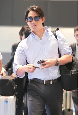 「ジャイアンツ　カスタマイズカレンダー2025」オフショット写真追加