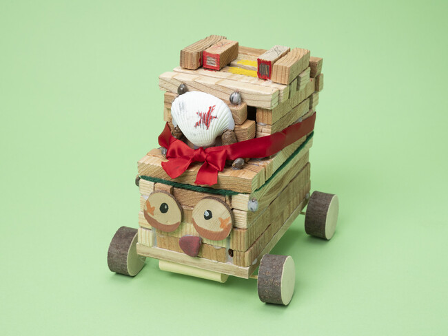 「第49回ゆうちょアイデア貯金箱コンクール」 入賞作品展示会をイオンモール福岡　メインプラザ（1階）で開催！