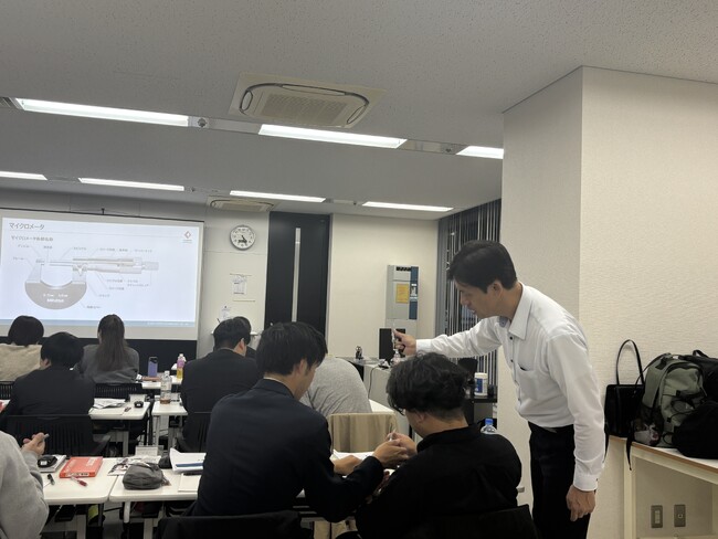 半導体技術者研修センター「セミコンテクノラボ」開設から11カ月で卒業生100名突破！“辞めないエンジニア”を多数輩出！