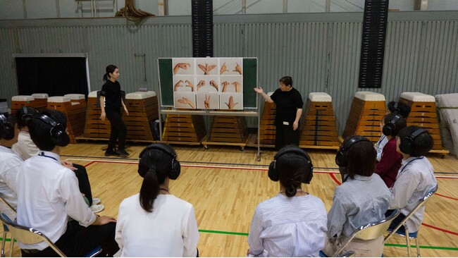 インクルーシブな教育の充実に向け、八王子市立小・中・義務教育学校の教員を対象に「ダイアログ・イン・サイレンス」を実施
