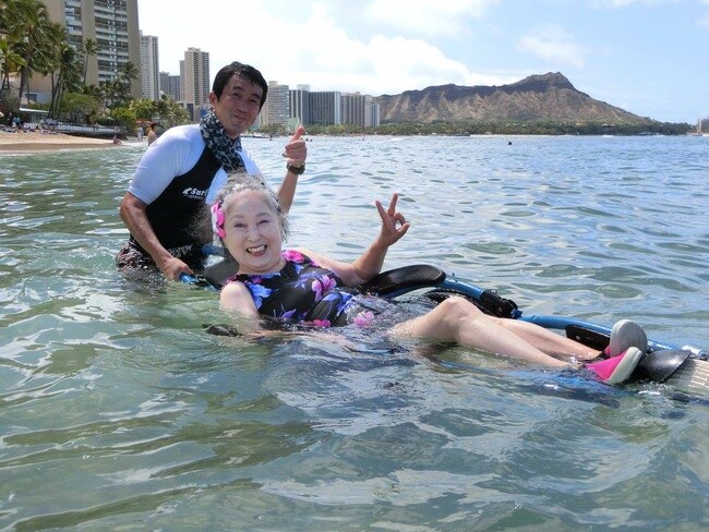 誰もが海水浴を楽しめる旅へ！「バリアフリービーチプロジェクト」をハワイで初開催