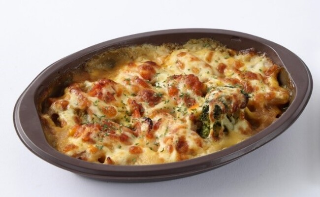 【平和堂】「おいしく野菜をたっぷり食べよう」をコンセプトに龍谷大学生が考案したレシピを商品化　「冬野菜たっぷり！ミルクカレーグラタン」発売