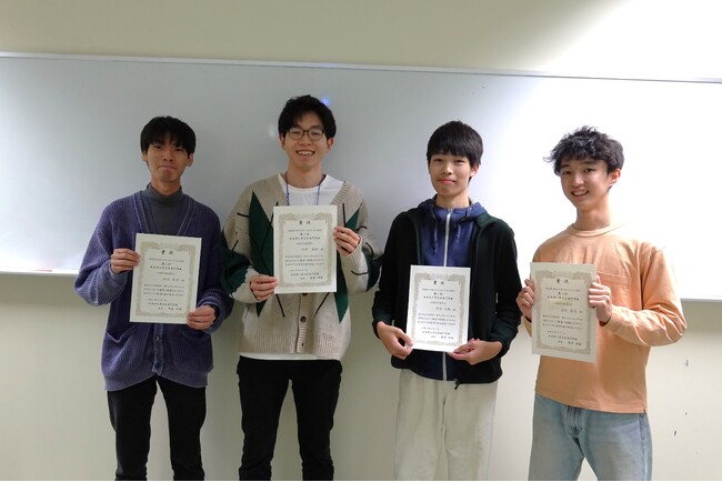 【木更津高専】KOSENセキュリティコンテスト2024で優勝の情報工学科3年生チーム「m01nm01n」にインタビュー！