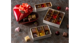 ショコラティエの卓越した技が生み出すアートピースのようなバレンタインショコラ 1/20(月)より販売開始 ショコラティエの卓越した技が生み出すアートピースのようなバレンタインショコラ 1/20(月)より販売開始