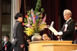 令和5年度卒業証書授与式の様子 令和5年度卒業証書授与式の様子
