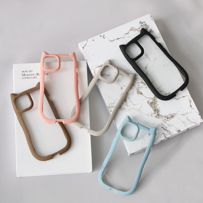 気分に合わせてセレクトできる『スマホケース＆ストラップ』が1/16(木)入荷しました。ハイクオリティなアクセサリーやファッション雑貨をプチプライスで販売しております。