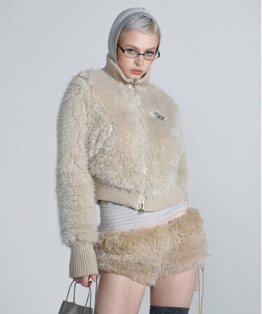 ＜Qoo10「ファー・毛皮」販売数ランキング＞見ても着てもあったか！ふわもこ素材が大豊作