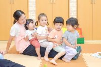 2025年2月号へるす出版「小児看護」におれんじハウスの医療的ケア児保育の歩みや社会課題に取り組む法人として掲載！