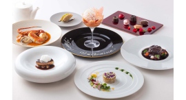 フォアグラのソテーや国産牛の赤ワイン煮、希少な白いちごのデザートも 「バレンタイン特別ディナーコース」【横浜ベイホテル東急】 フォアグラのソテーや国産牛の赤ワイン煮、希少な白いちごのデザートも 「バレンタイン特別ディナーコース」【横浜ベイホテル東急】