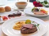ベンジャミンステーキハウスKITTE大阪　厳選された食材を使った「バレンタイン限定ディナーコース」を2月1日から提供開始