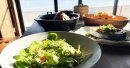 オーシャンビューと旬の食材が魅力のレストラン「Sails」 オーシャンビューと旬の食材が魅力のレストラン「Sails」
