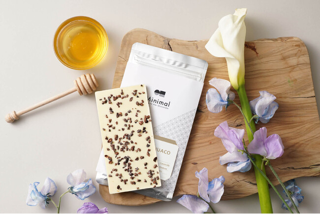 Minimalより、バレンタイン時期限定の自家製ナチュラルカカオバターのホワイトチョコレートが2月1日発売