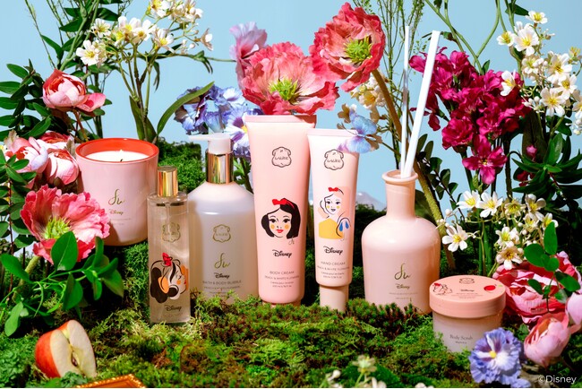 ディズニープリンセス”白雪姫”デザイン『スノーホワイトコレクション』が2025年3月1日(土)より数量限定で発売