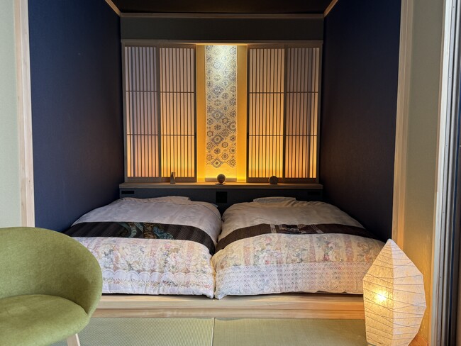 フィリピンの人気TikTokerが北海道美唄スノーランド内に新設された「Hokkaido ZEN Cabin」で特別体験！