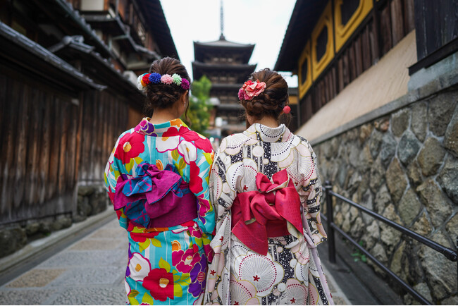 【リーガロイヤルホテル京都】～チェキ(TM)を持って着物で京さんぽ～『春の卒業旅行宿泊プラン』 販売