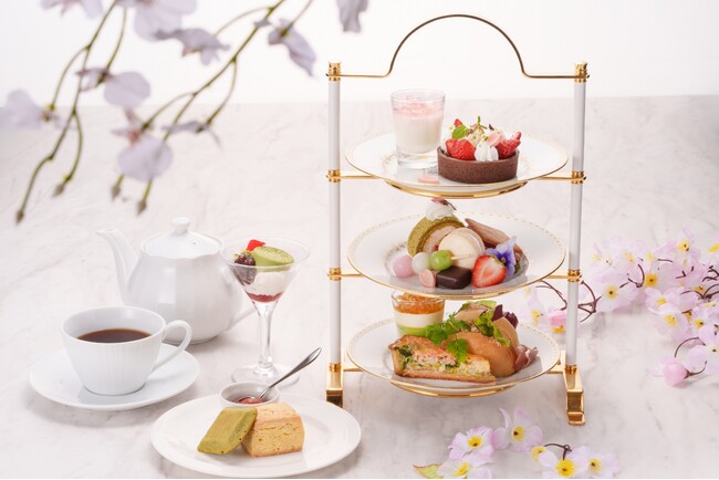 【仙台ロイヤルパークホテル】～春のお祝い～苺と桜のアフタヌーンティーセット／ロビーラウンジ「フォンテーヌ」