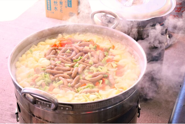 ５つの生協とNPO法人が南海トラフ地震に備え炊き出し訓練「あったかごはん食堂」