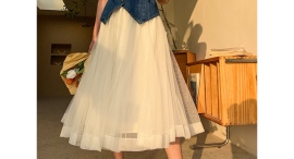 白スカート一択。デザイン・年代・シチュエーション、ありとあらゆる白スカートが見つかる専門店オープン。