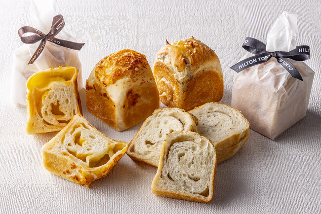 【ヒルトン東京】ワインに合う食パンを追求して誕生した「塩トリュフバター」＆「クワトロチーズ」新登場