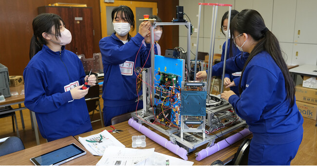 【ボランティア募集】高校生向け大型ロボット教材事業始動！